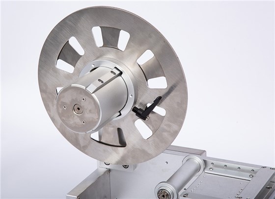 后撤标签剥离机